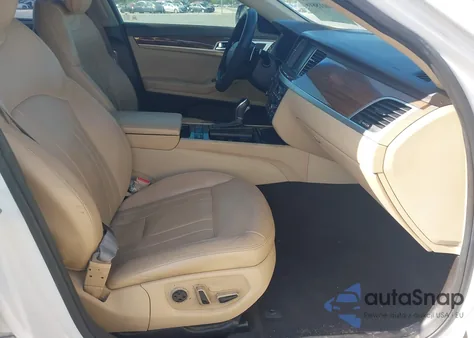 2015 Hyundai Genesis 3.8 from USA, damaged, VIN KMHGN4JE9FU029267